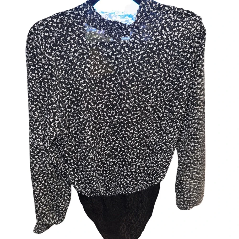 Gemilli Vintage Long Sleeve Bodysuit Black White Floral Wrap Front Made in USA M
